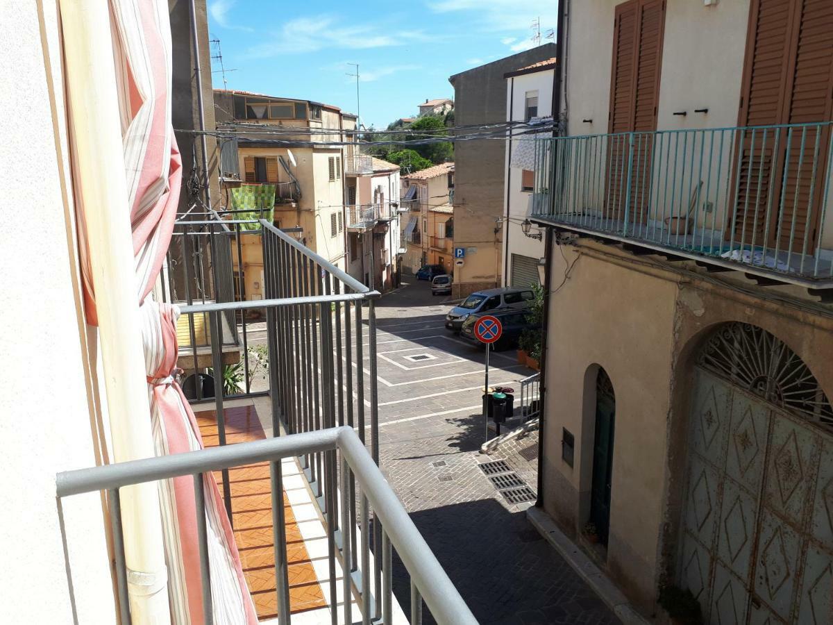 Dea Del Borgo Vila Sant'Ambrogio  Exterior foto