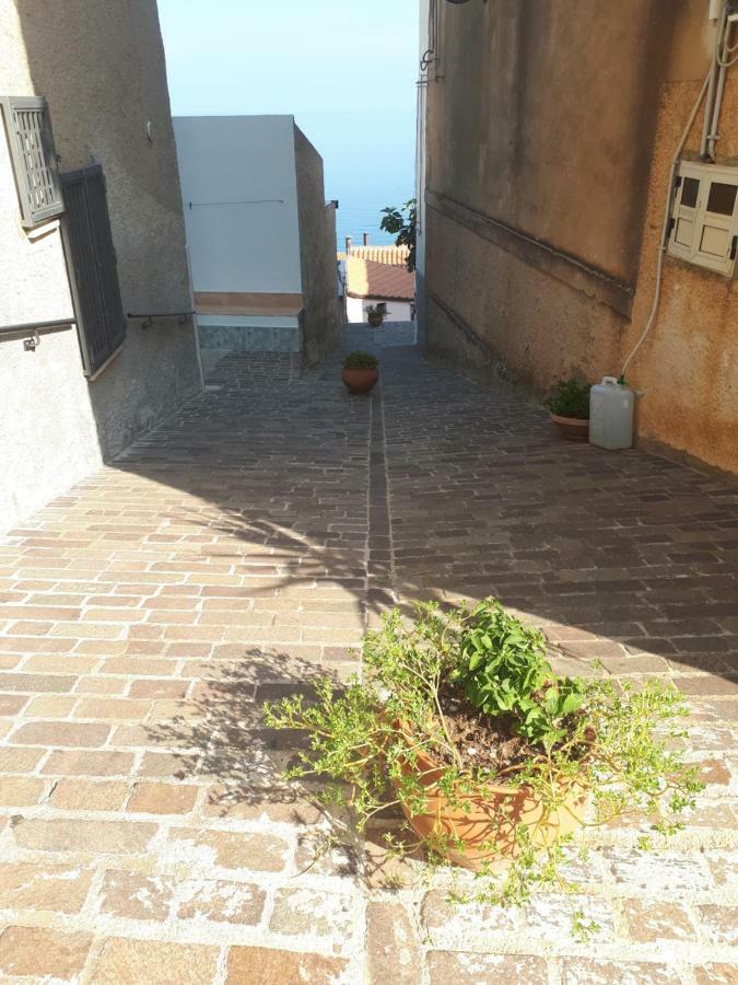 Dea Del Borgo Vila Sant'Ambrogio  Exterior foto